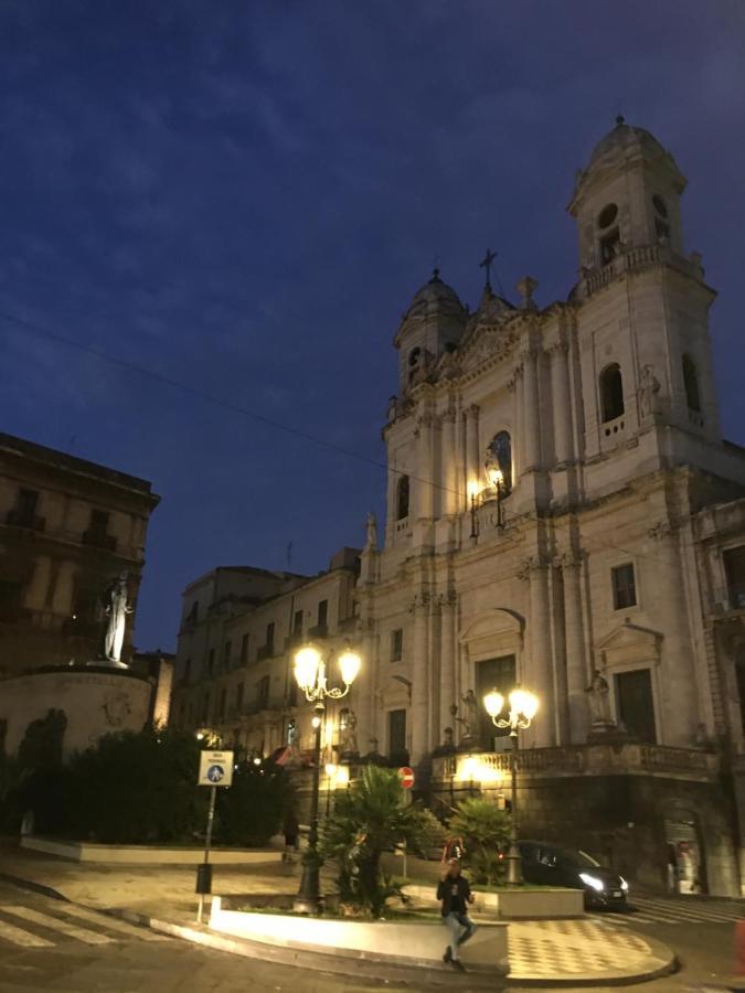 Garibaldi Suites & * Catania